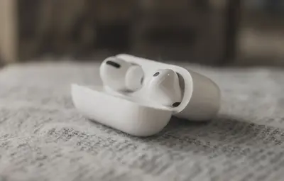 AirPods Pro 3 في 2026: مواصفات وأسعار ومن يستحق الشراء
