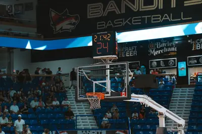 NBA 2K26 نهائي 2026: تقييمات نيكس ضد سبيرز بعد تقدّم 2-0