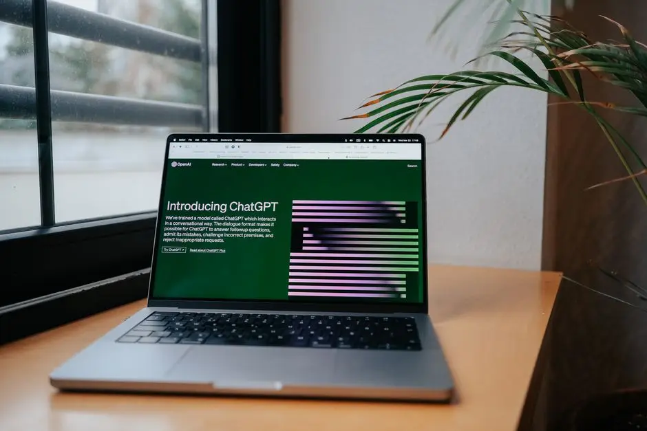 متصفح ChatGPT Atlas من OpenAI على لابتوب