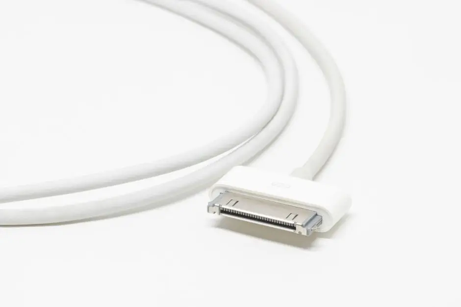 كابل USB-C يدعم 5 أمبير مع رقاقة E-marker للشحن السريع