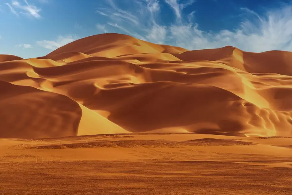 موجة حر في الصحراء توضح ظروف صيف الخليج التي تؤثر على تبريد اللابتوب