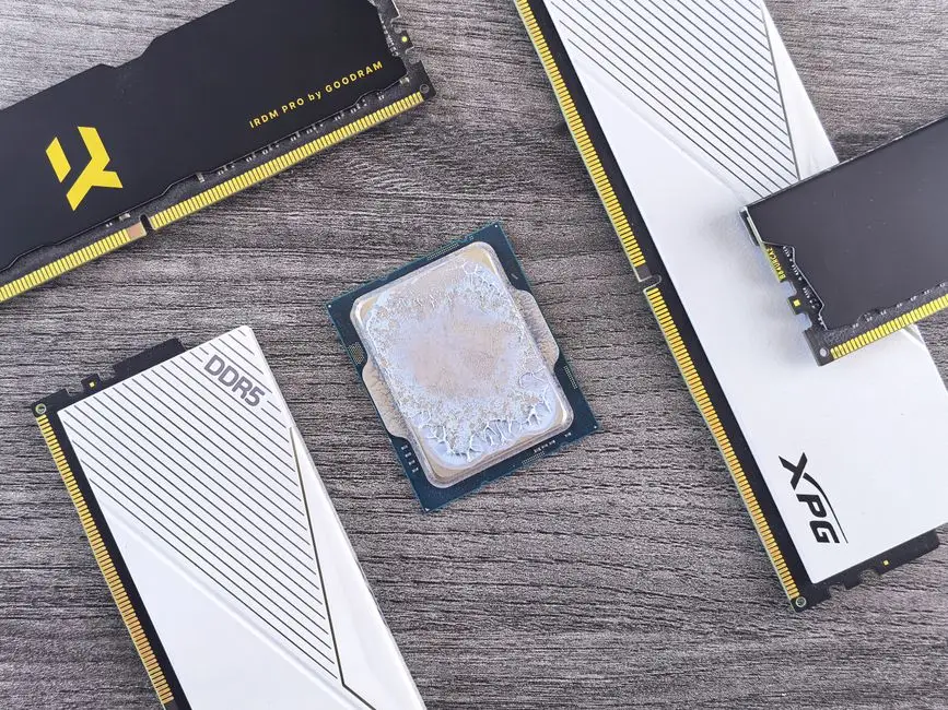ذاكرة DDR5 وتأثير أزمة ذاكرة HBM على رام الحاسوب الاستهلاكي