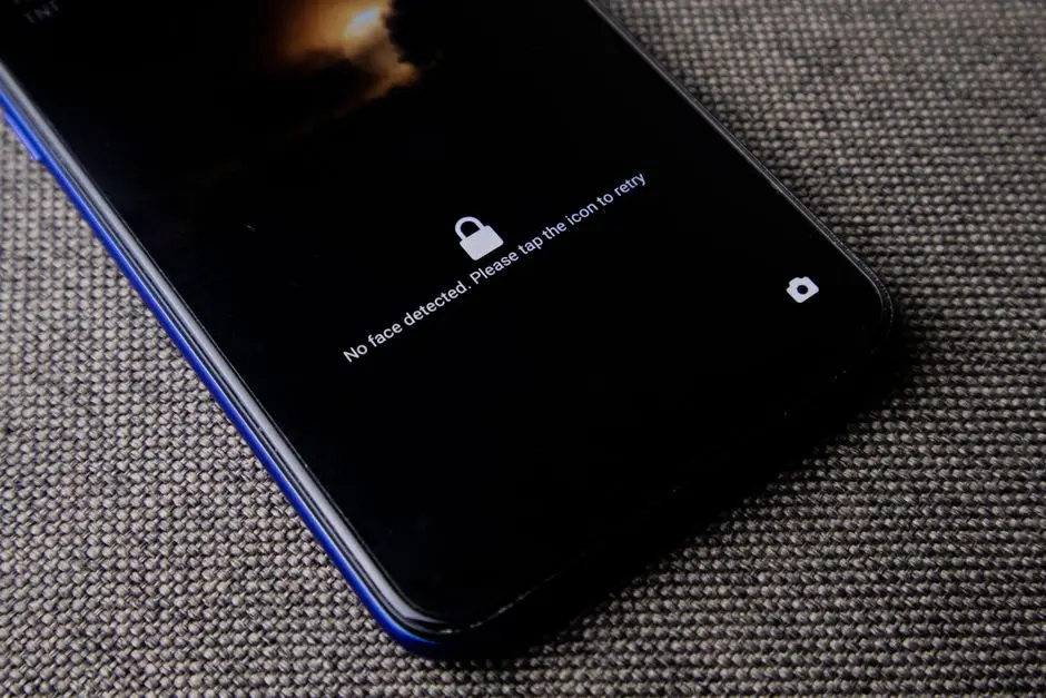 فحص علامات اختراق الهاتف على شاشة قفل iPhone عبر إعدادات الأمان