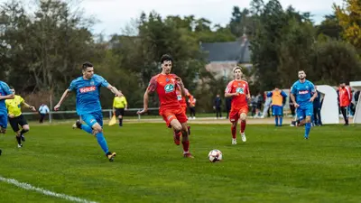 لقطة من مباراة كرة قدم لمنتخب فرنسا تعكس روح فرنسا في EA FC 27