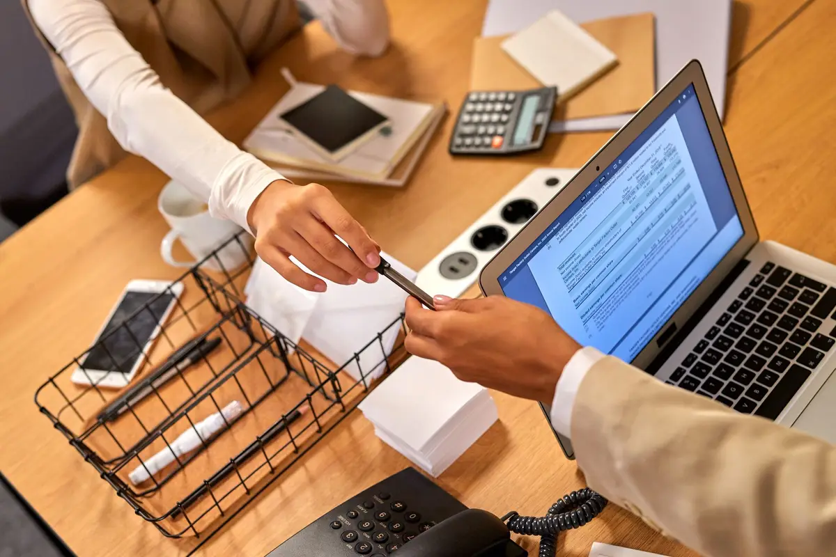 استخدام مايكروسوفت كوبايلوت للتعاون على مستندات Office باللغة العربية